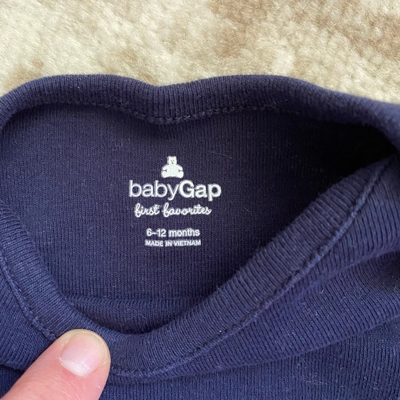 Gap onesies and pants set - Picture 6 of 7